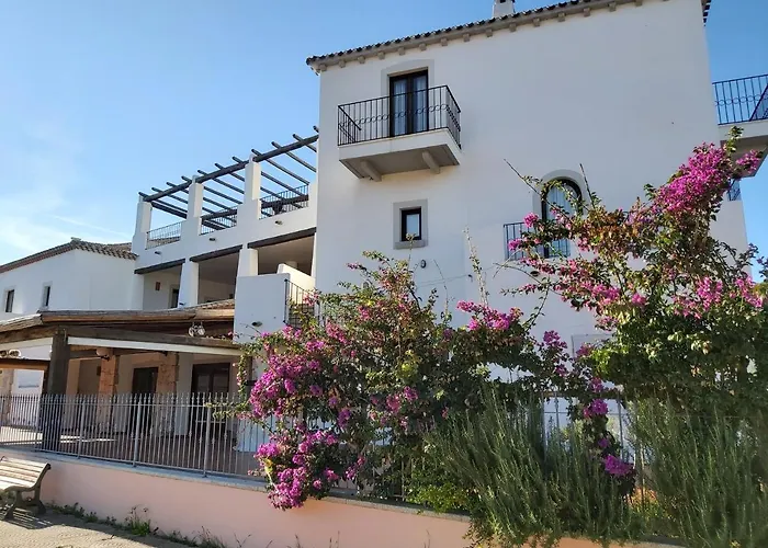 Hotel Il Faro Di Molara