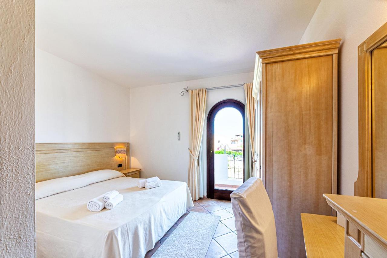 Il Faro Di Molara Hotel