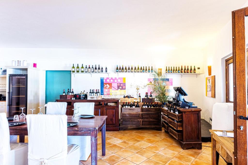 Hotel Il Faro Di Molara Loiri Porto San Paolo