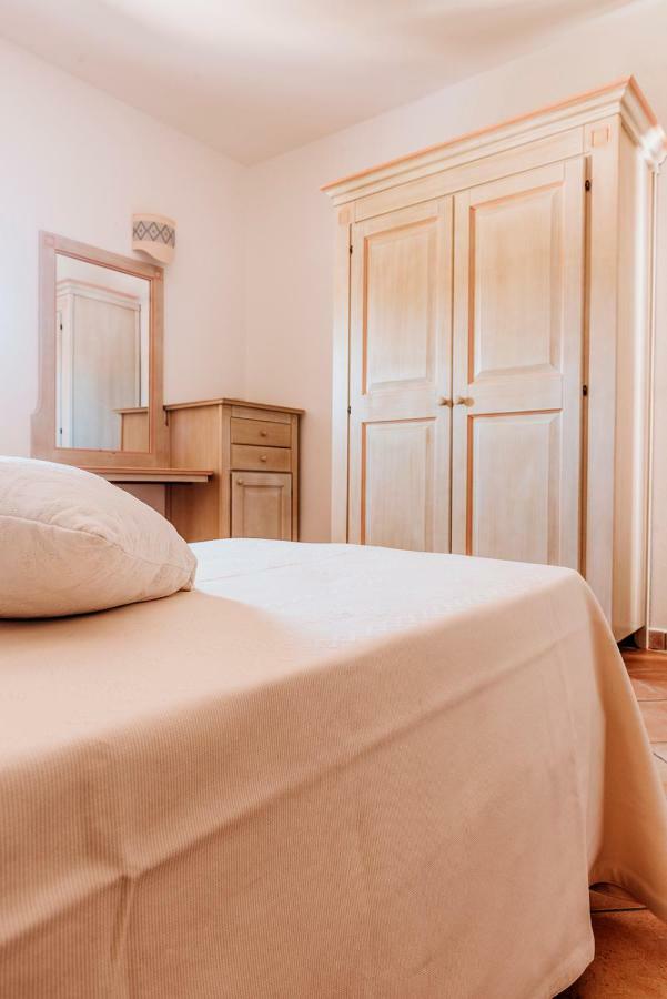Il Faro Di Molara Hotel