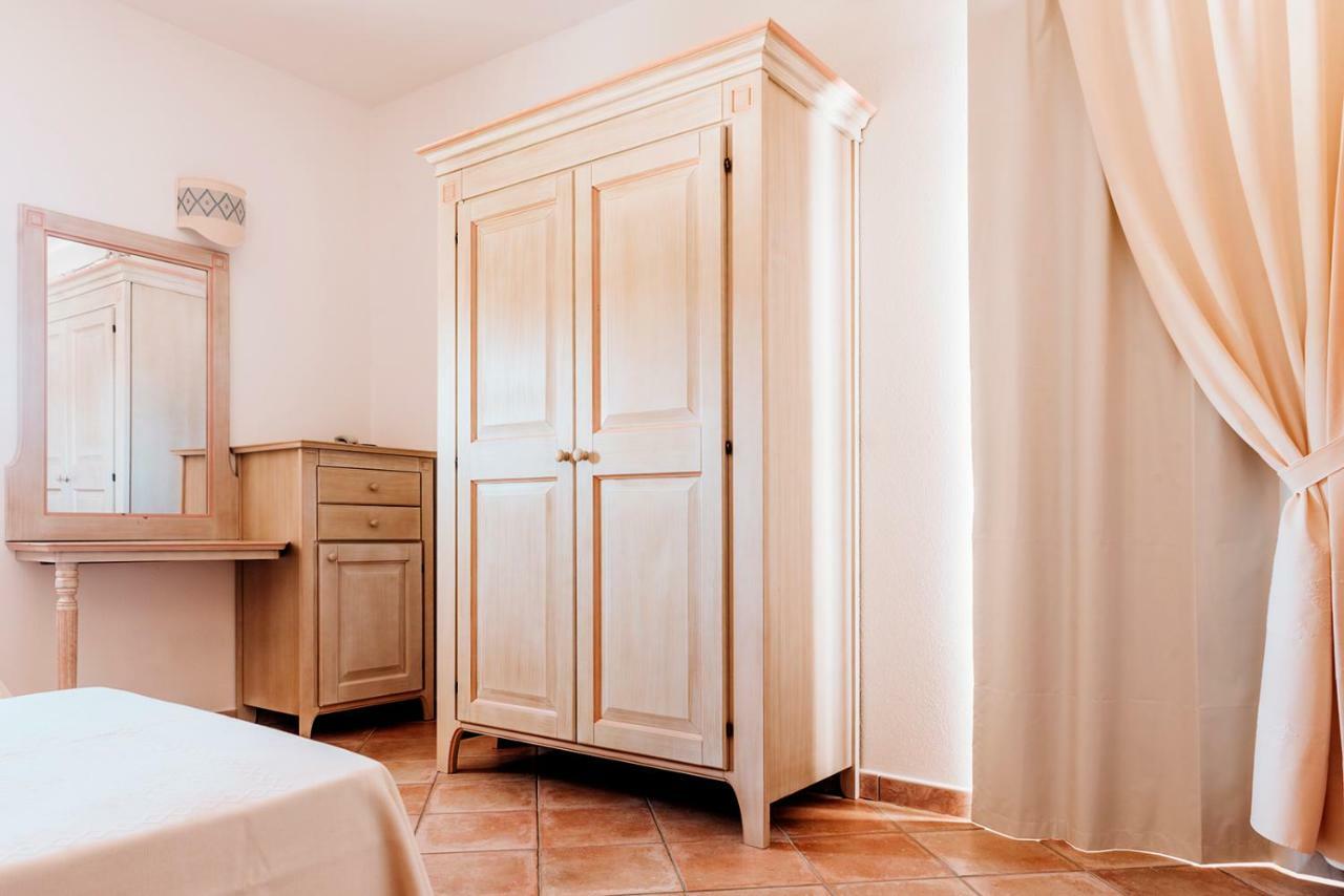 Il Faro Di Molara Hotel 4*