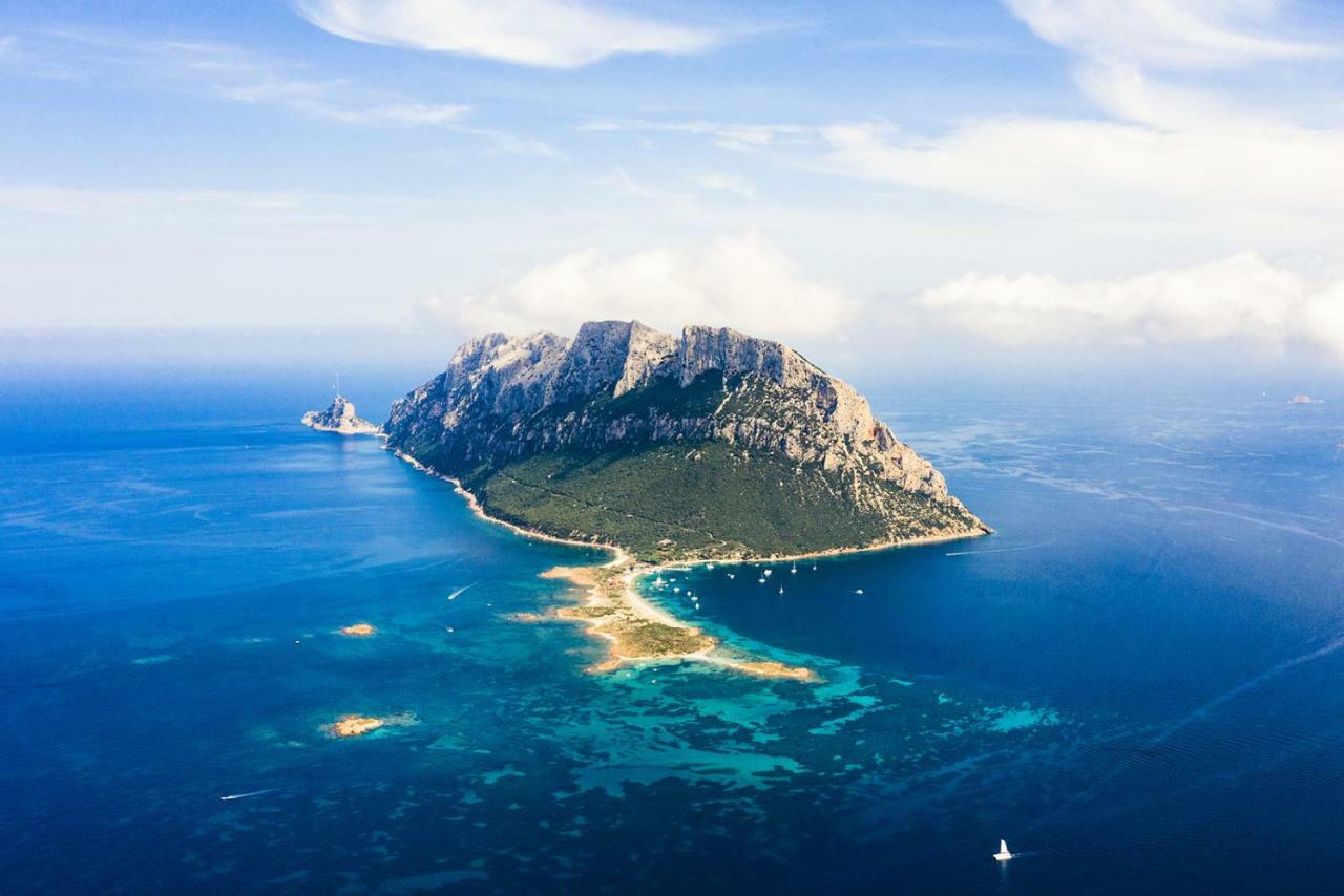 Il Faro Di Molara Hotel 4*